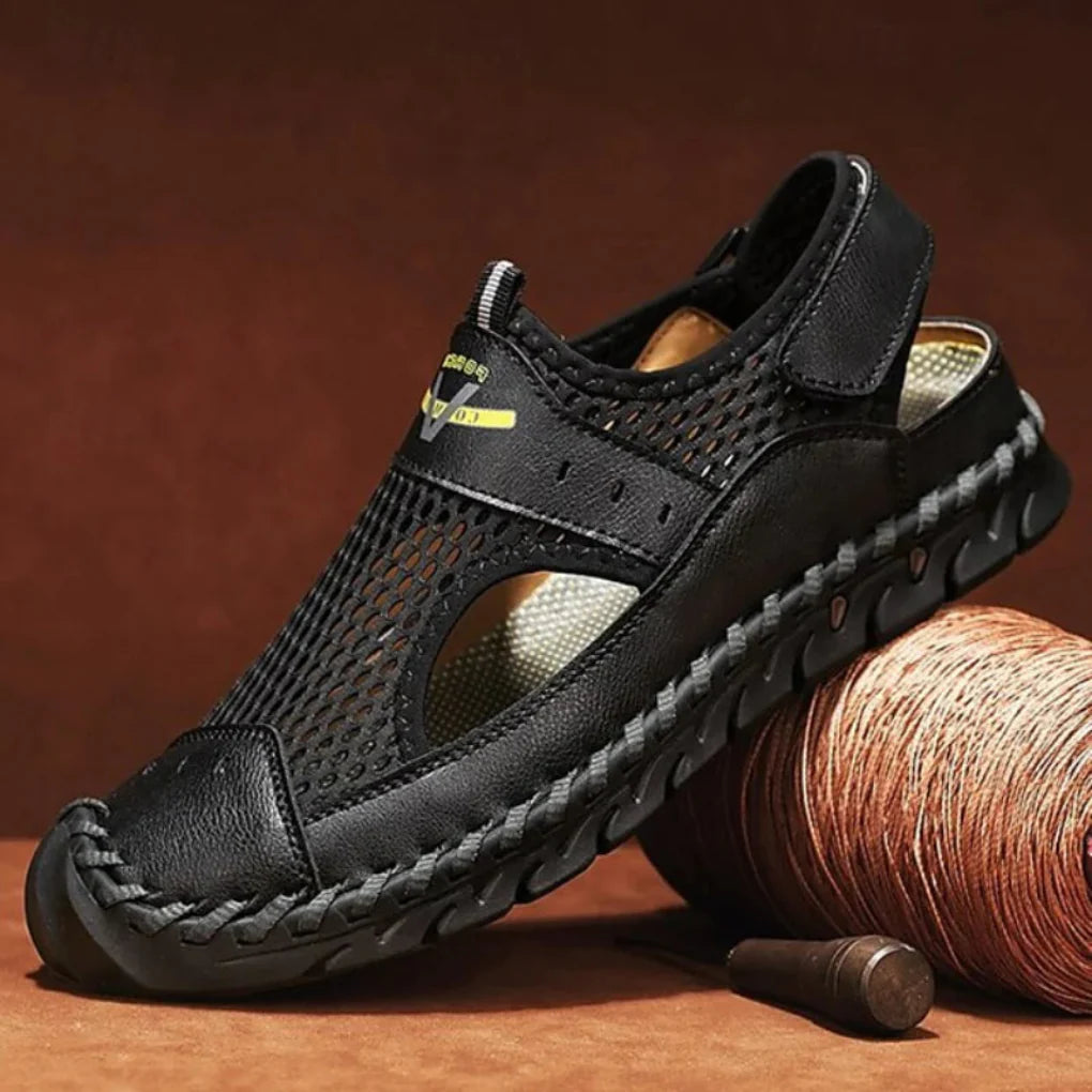 Men's Mesh Closed Toe Adjustable Strap Sandals