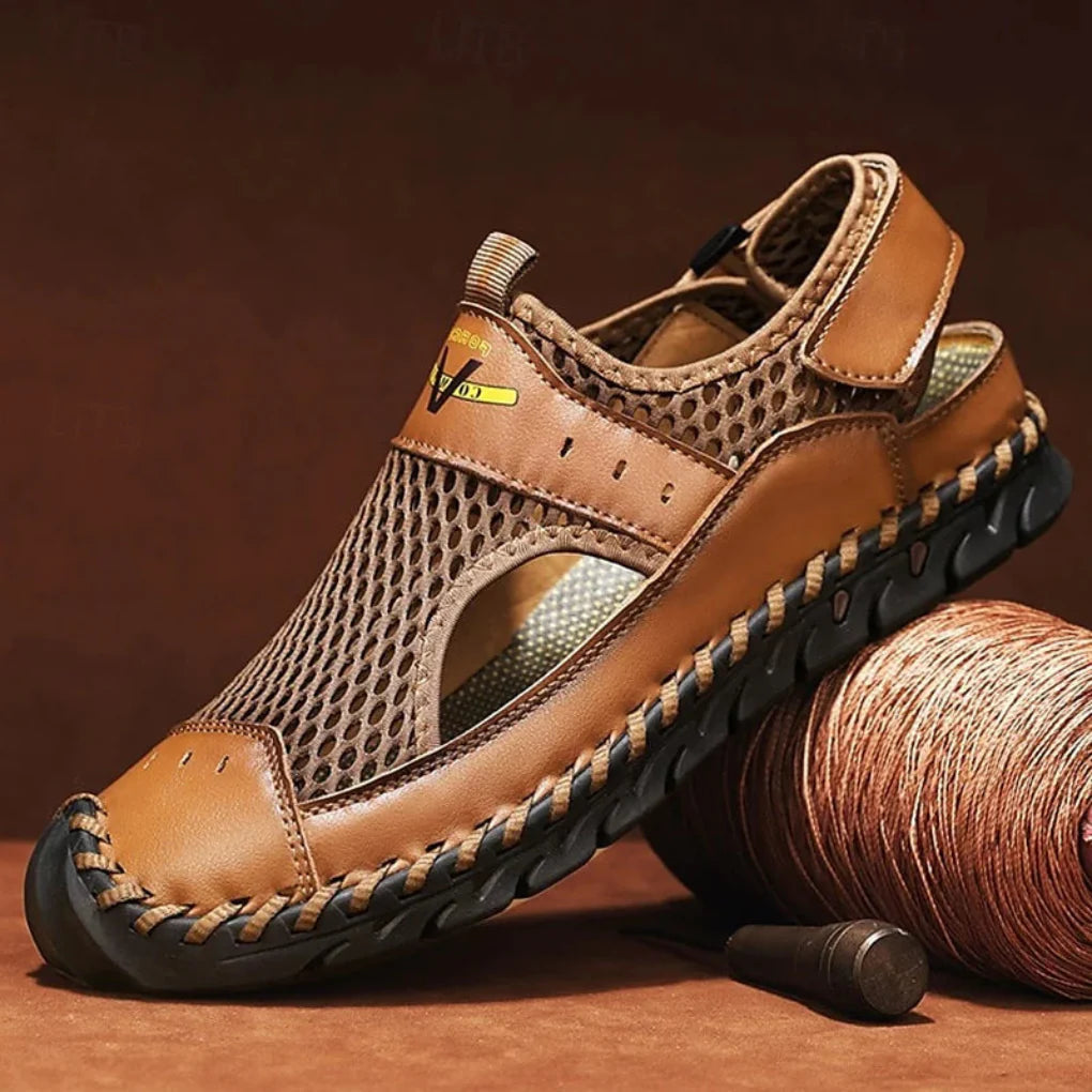 Men's Mesh Closed Toe Adjustable Strap Sandals