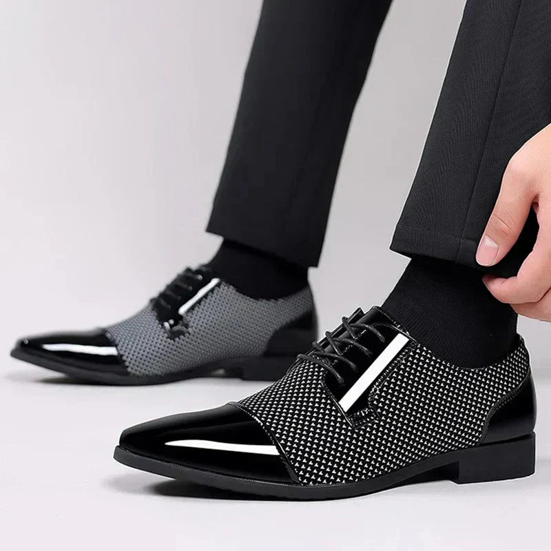 Men’s Brogue Oxford Dress Shoes with Lace - Up Closure