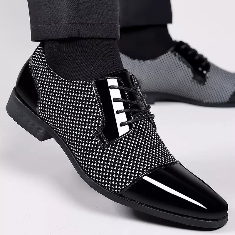 Men’s Brogue Oxford Dress Shoes with Lace - Up Closure