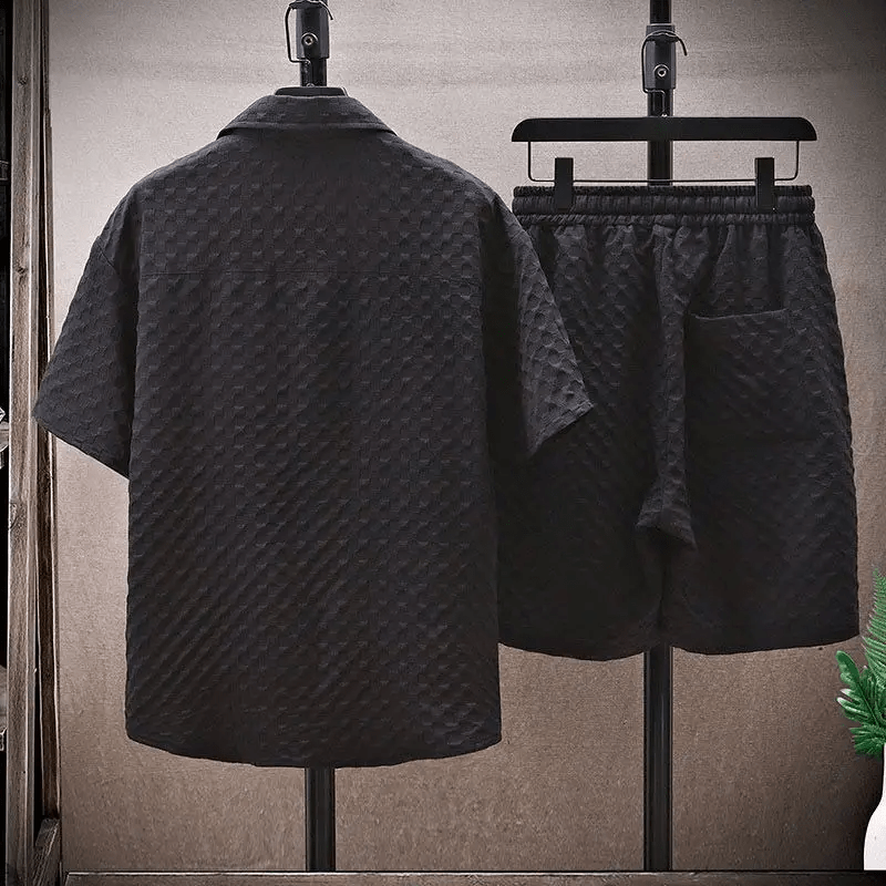 Men's Diamond Quilted Short Sleeve Button - Up Two Piece Set