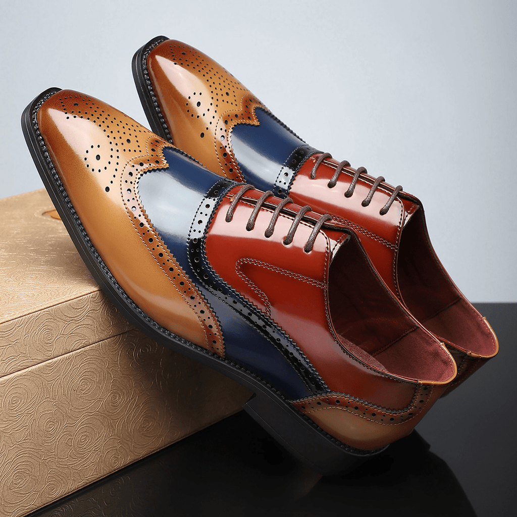 Men’s Lace - Up Brogue Dress Shoes with Wingtip Detailing