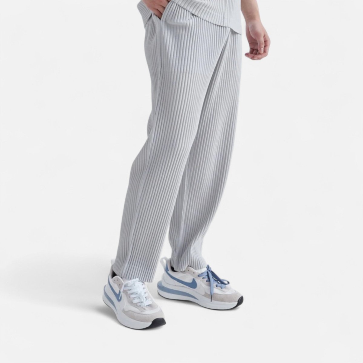 Men’s Ribbed Relaxed Trousers – Clean Lines with a Modern Textured Finish