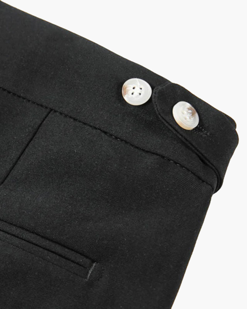 Men’s Tailored Knee - Length Shorts with Front Pleats and Waist Buckle Detail