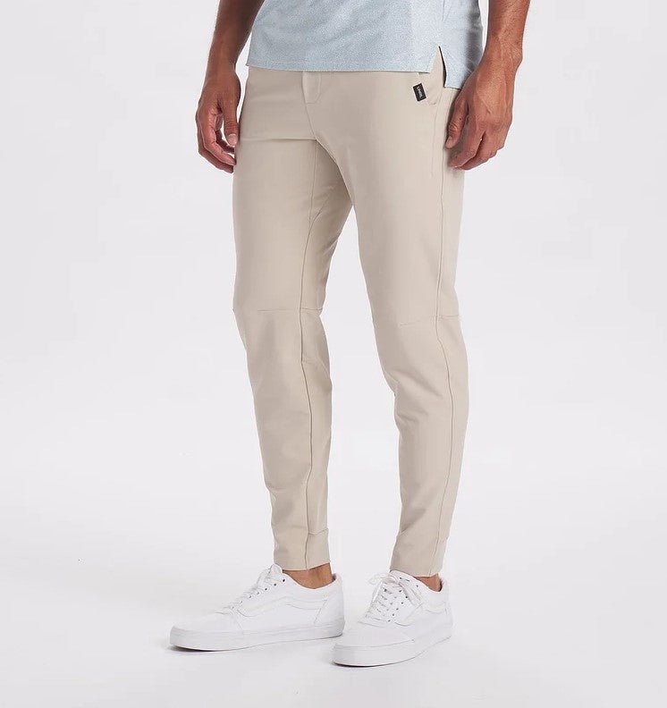 Men’s Tapered Pants with Side Pockets and Clean Front
