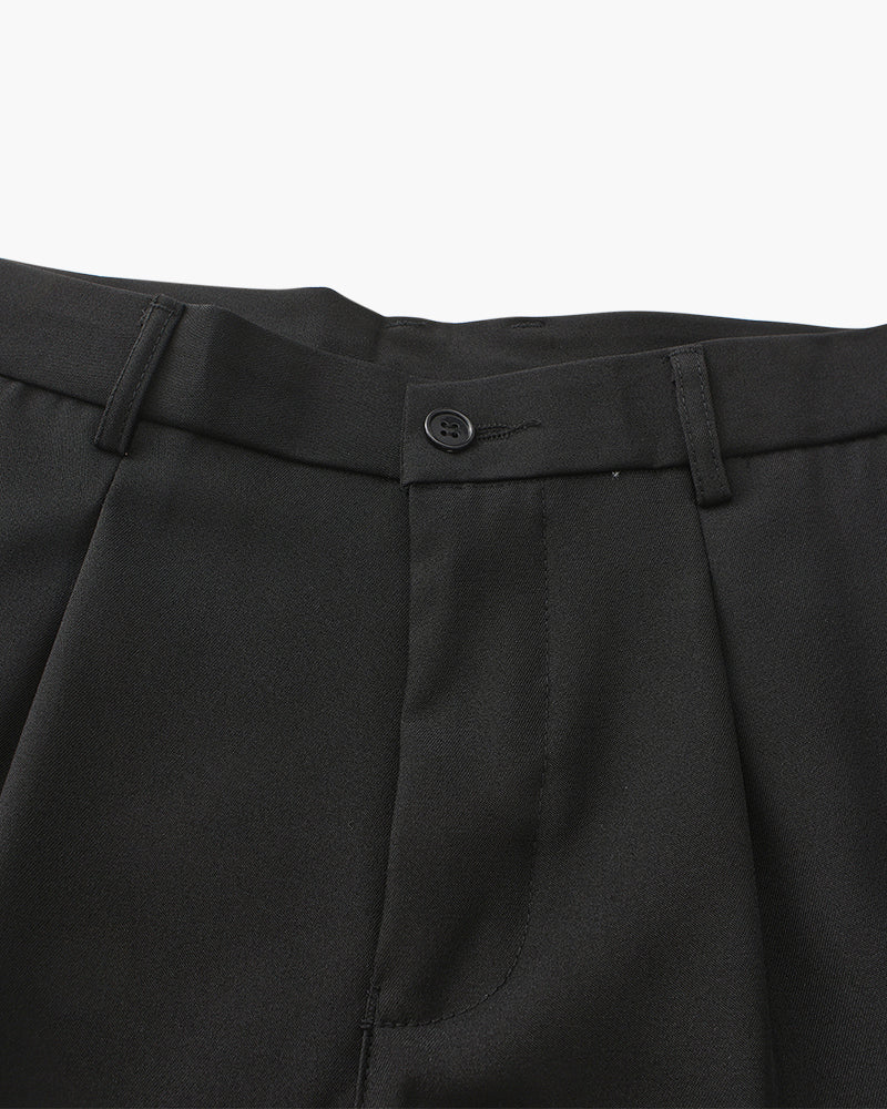Men’s Wide Fit Straight - Leg Pants with Pleated Front