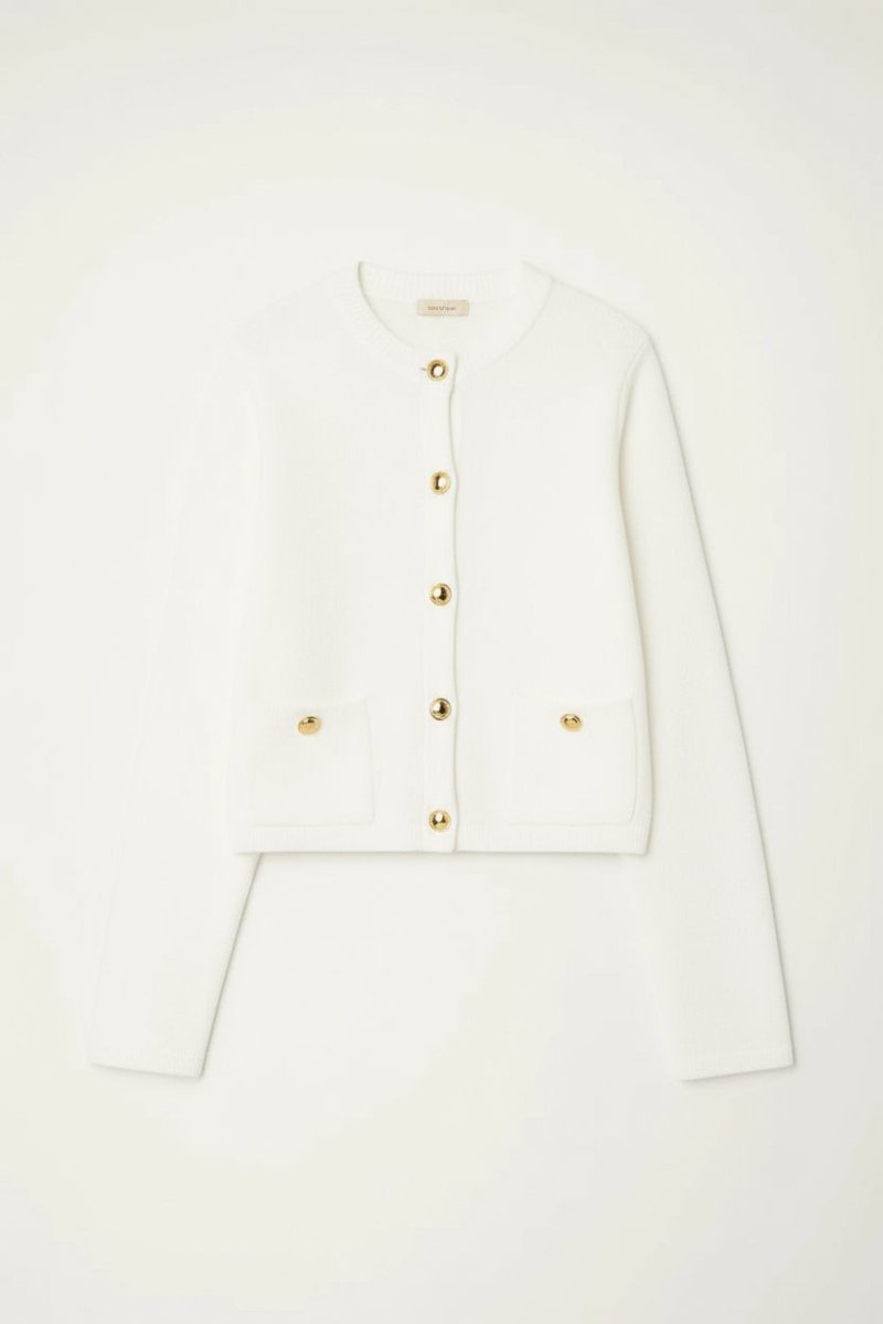 Women’s Classic Button Cardigan – Elegant Knit with Pocket Detailing
