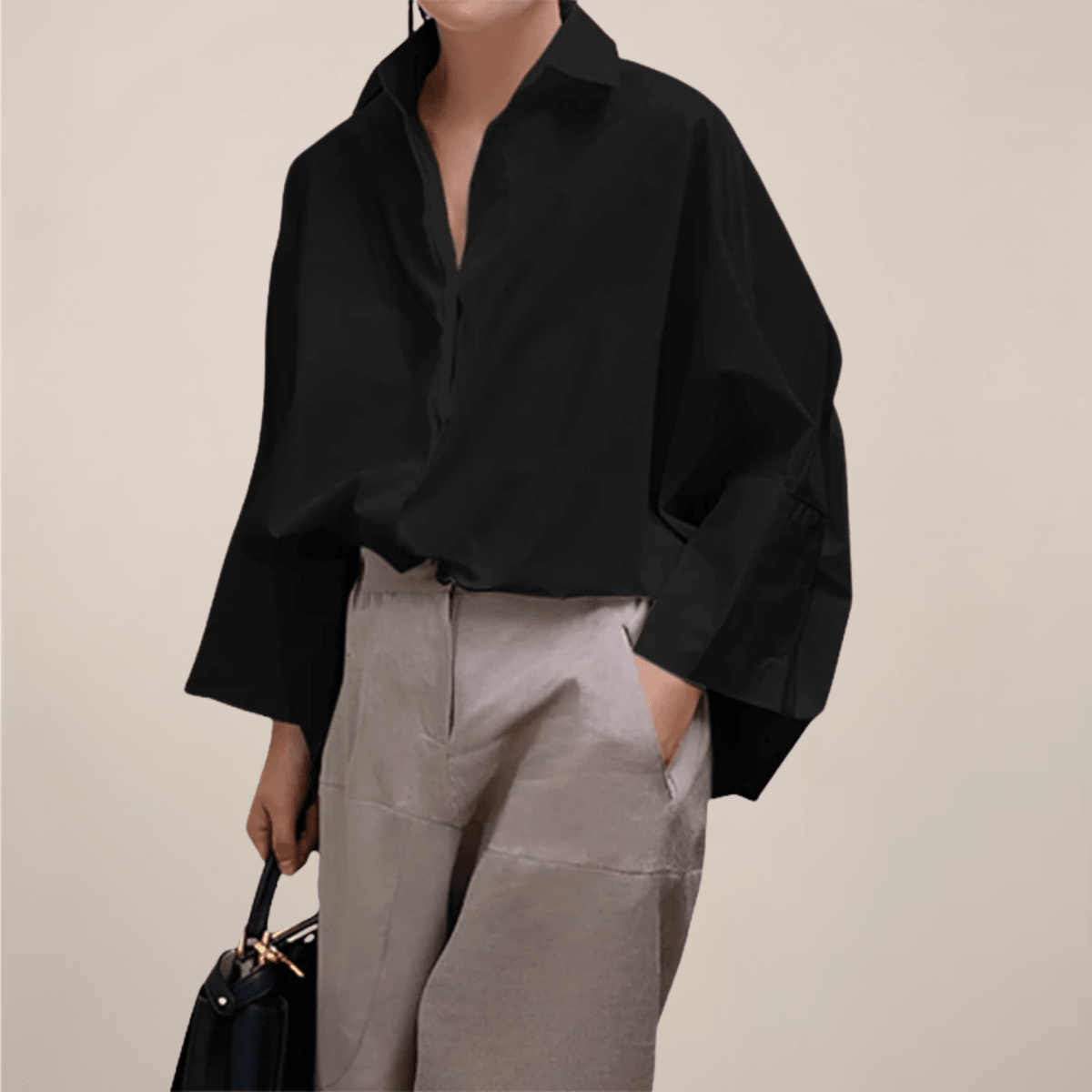 Women’s Oversized Shirt – Modern Boxy Silhouette with Open Placket and Wide Sleeves